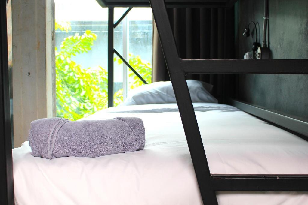 Thrive The Hostel : Patpong By The Belle Bangkok Eksteriør billede