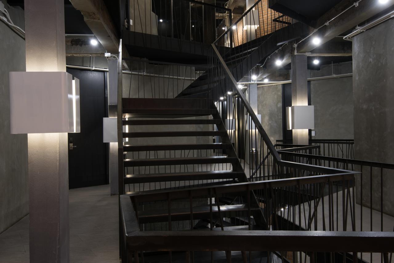 Thrive The Hostel : Patpong By The Belle Bangkok Eksteriør billede