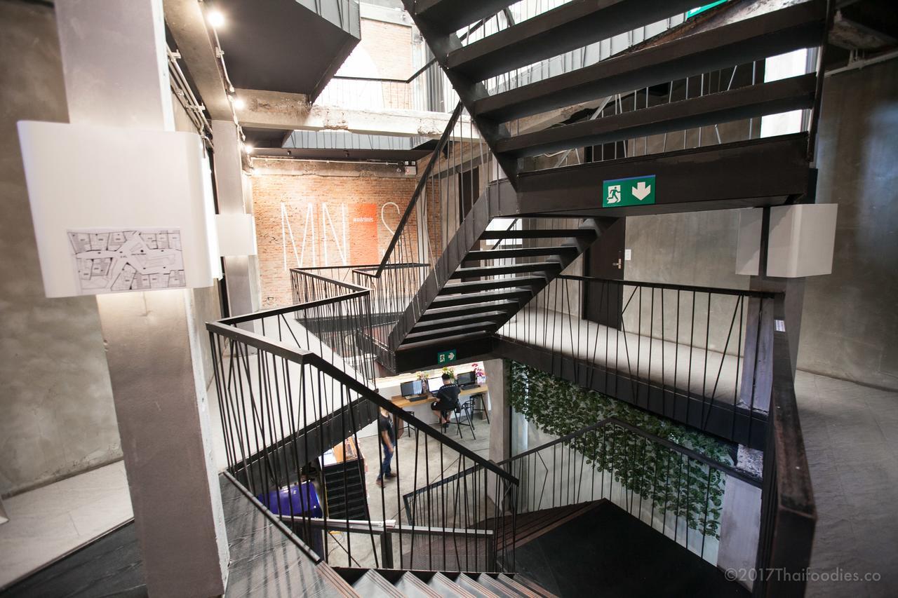 Thrive The Hostel : Patpong By The Belle Bangkok Eksteriør billede